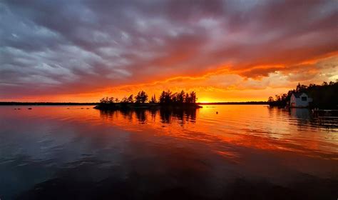 All places, streets and buildings photos from satellite. 14 Best Parks in Manitoba | PlanetWare