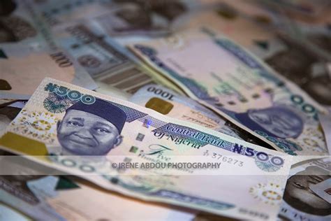 For one hundred dollars you get today 41,061 naira 96 kobo. Naira Plunges to All-Time Low of 365.25 a Dollar