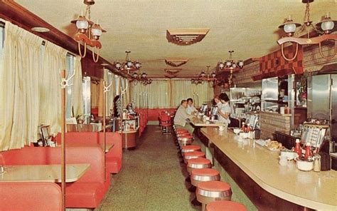 Roadside America A Look At Mid Century Diners Flashbak Diner