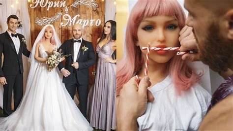 famoso fisicoculturista se casa con su muñeca en una boda polémica