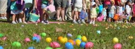 Egg and treasure hunts have been a favourite among families; Community Easter Egg Hunt, Orlando FL - Mar 31, 2018 - 12 ...