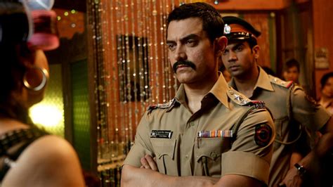 Talaash Official Trailer Aamir Khan Kareena Kapoor Rani Mukerji Nawazuddin Siddiqui