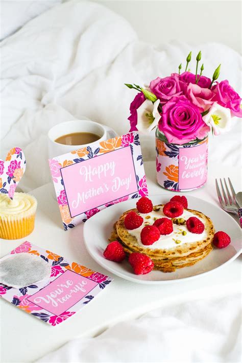 Make Her Mothers Day With This Free Printable Breakfast In Bed Set