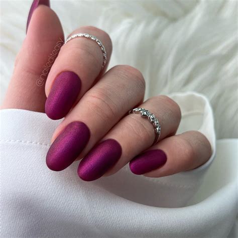 45 Cute Burgundy Nail Ideas To Get A Next Level Manicure Hairstyle