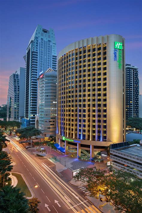 Intercontinental Hotels Group Ihg® Celebrates The Opening Of Holiday