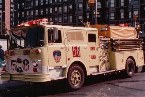 Fdny Fire Engine 58 1981 Mack Cf Setcom Vintage Rescue Fire Dept
