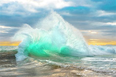 Back Wash Wave Photograph By Leonardo Dale Pixels