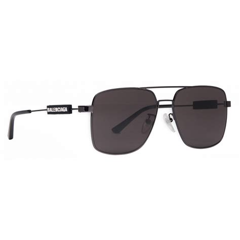 balenciaga tag navigator sunglasses black sunglasses balenciaga eyewear avvenice