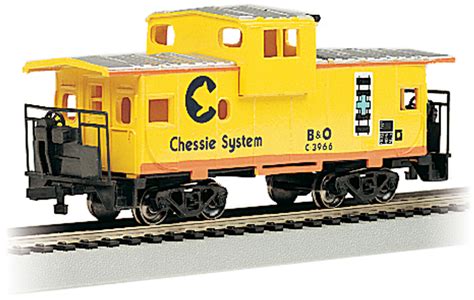 Chessie Yellow 36 Wide Vision Caboose Ho Scale 17709 3900
