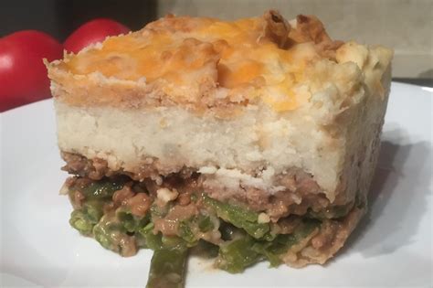 Grease bottom and sides of 9 x 9 casserole dish. Mashed Potato and Green Bean Casserole - Kitchen Divas