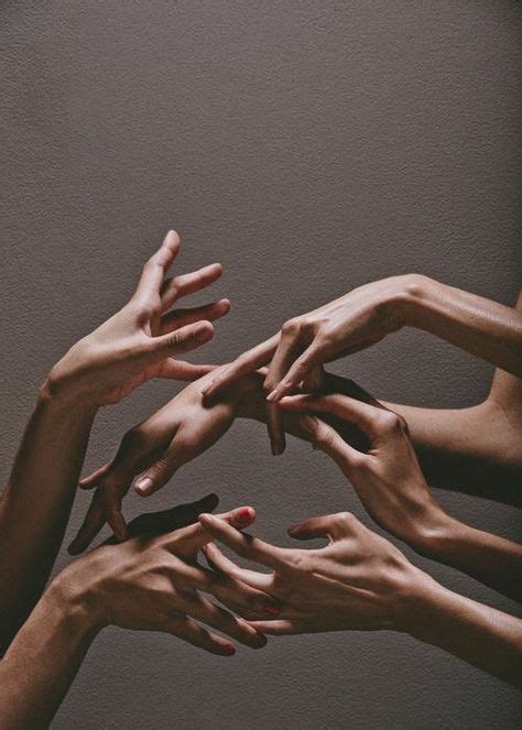 Pinterest Hollyliangg Hand Photography Artistic Photography Hands