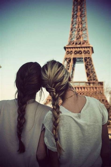 Cute Lesbian Couple ~ Paris Love Pinterest