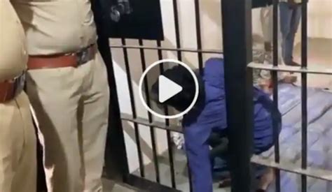 A Prisoner Explains How He Escaped From Prison Amid The Amazement Of The Police Video Teller
