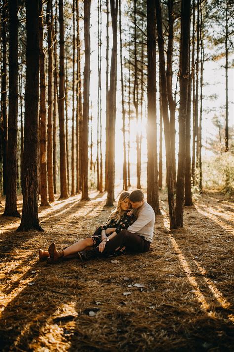 Pine Forest Golden Hour Engagement Session Columbus Ohio Wedding Photographer Forest