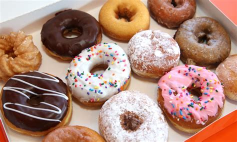 Voor de echte dunkin' liefhebber is er nu ook merchandise te bestellen! Heuglijk nieuws: Vanaf nu kun je overal in Amsterdam ...