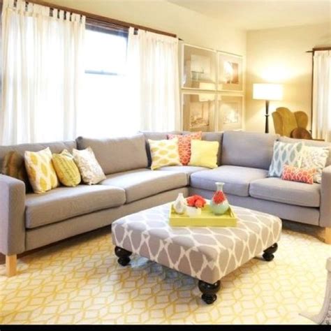 I Like This Color Scheme Gray And Cream Gray And Yellow Living Room