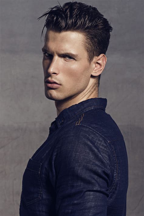 The best men's hairstyles and haircuts. Julien Descamp by Wong Sim