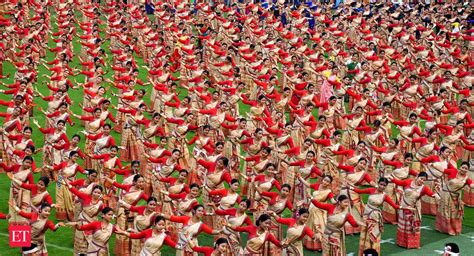 Bihu Performance With 11 304 Dancers Drummers Enters Guinness World