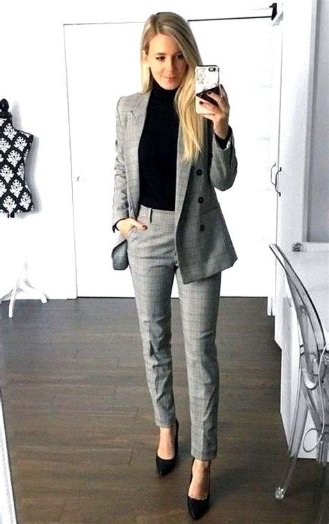 27 Cute Professional Work Outfits Ideas For Women 2020 Pinmagz In