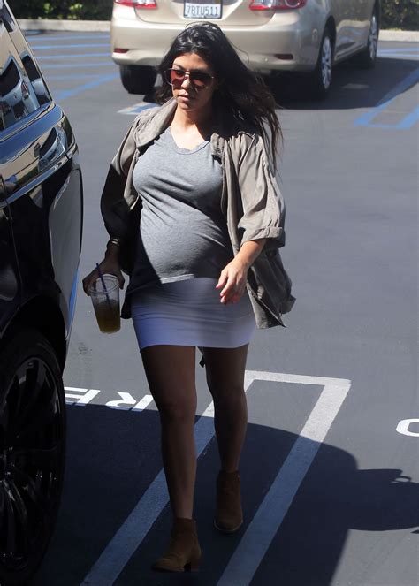 pregnant kourtney kardashian out and about in los angeles hawtcelebs