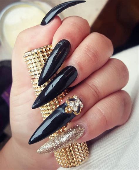 pin by mia cuevas on nails long stiletto nails black pointed nails nails