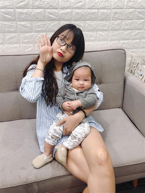 Top 7 Hot Mom Nổi Tiếng Nhất Mxh Việt
