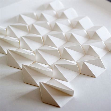 Anna Kruhelska U 17 White Abstract Geometric Minimalist 3d