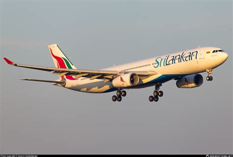 4r Alo Srilankan Airlines Airbus A330 343 Photo By Severin Hackenberger