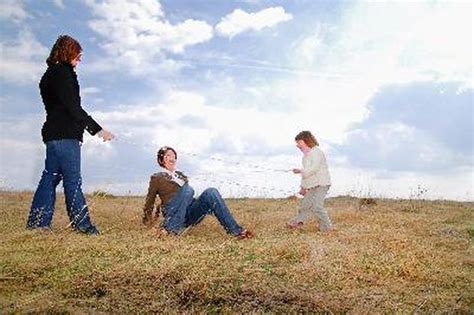 Haz clic en una de las imágenes para jugar a un juego. Juegos para adultos para romper el hielo | dinámicas ...