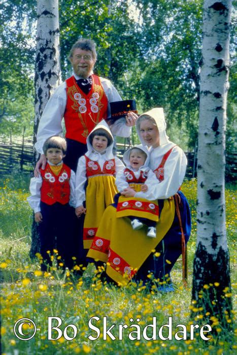 Народный костюм швеции фото