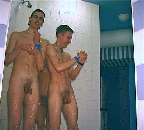 Naked Men In Shower Sexiz Pix