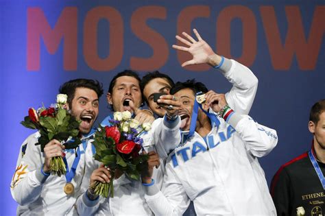 La formazione azzurra (gregorio, vecchi. Mondiali Scherma: medaglia d'oro per la sciabola maschile ...