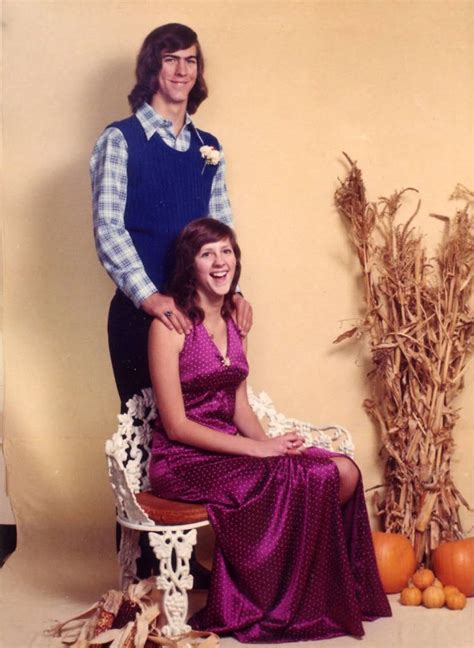 Seventies Sweethearts 50 Found Photos Of Young Love In The Early 1970s Flashbak