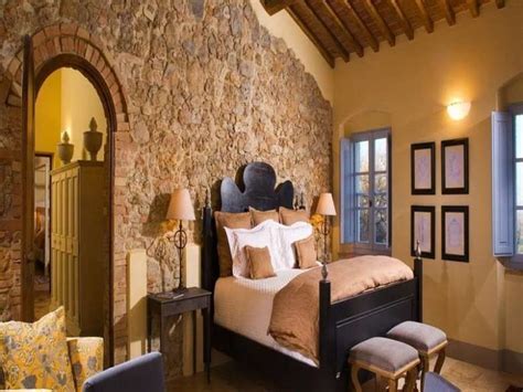 Camera Da Letto Rustica In Stile Toscano Tuscan Style Bedrooms Tuscan