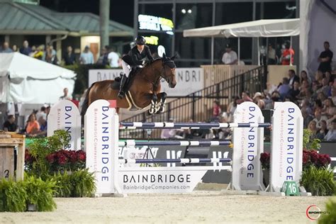 Hh Azur Is Usef Horse Of The Year Equnews International