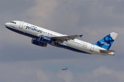 Jetblue Airbus A320 Editorial Stock Image Image Of N580jb 26120479