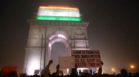 delhi at india gate and jamia campus protests are alive delhi news the indian express