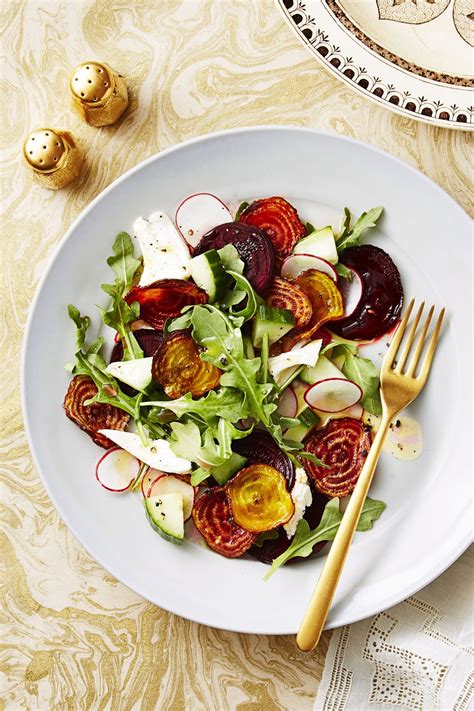 If you're not a fan of traditional turkey or standard sides and fancy a change this christmas, get your chops. Healthy Christmas Dinner Alternatives : Best Vegetarian Christmas Dinner Recipes Olivemagazine ...
