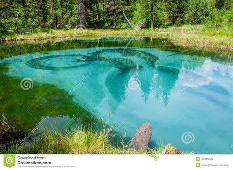 Lake Forest Turquoise Mountain Stock Image Image Of Stains Beauty
