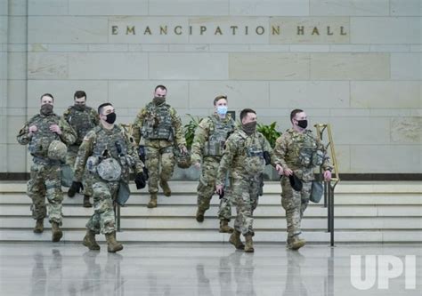 Photo National Guard At The Us Capitol Wap20210126905