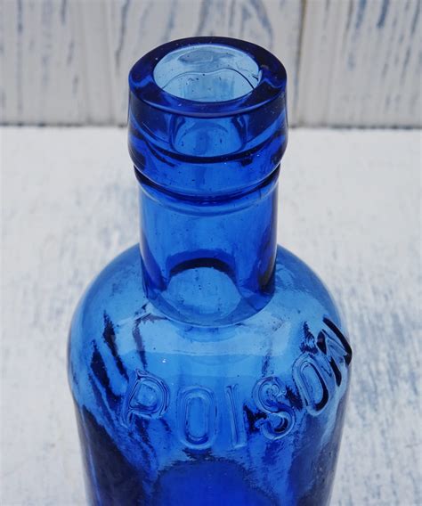 Antique Ribbed Poison Bottle - Showpiece Antiques
