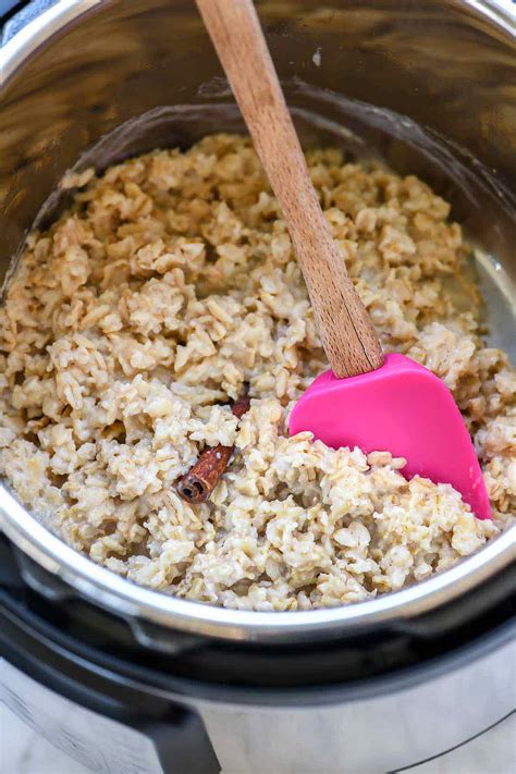 Rolled oats are oat groats, or the whole grain kernel of oats with the hull removed, that have been steamed and flattened using a very heavy roller. Instant Pot Oatmeal Recipe for Steel Cut Oats or Rolled ...