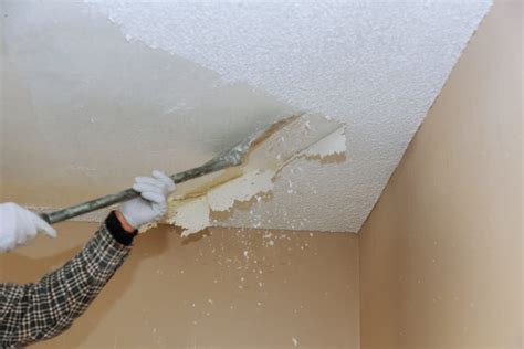 4 Simple Tips On How To Cover A Popcorn Ceiling