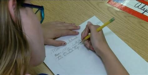 Indiana Bill To Require Cursive In Schools Advances To House Wish Tv