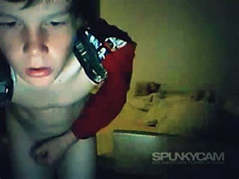 Spunkycam Webcam Videos Of Hot Cute And Naked Teen Boys With Faces Showing