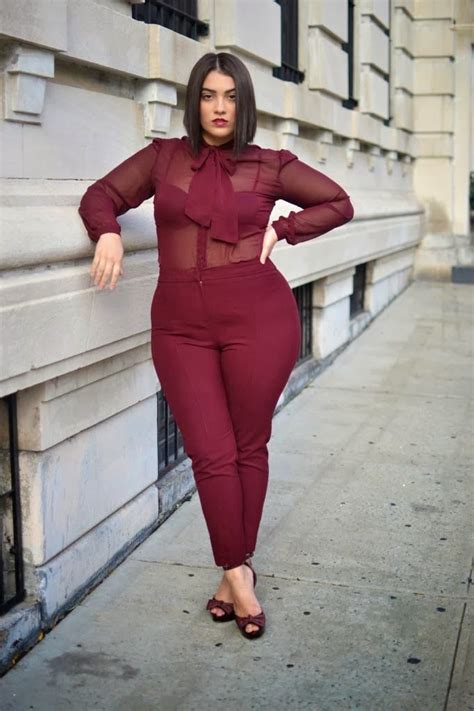 26 curvy girl outfit ideas styles weekly