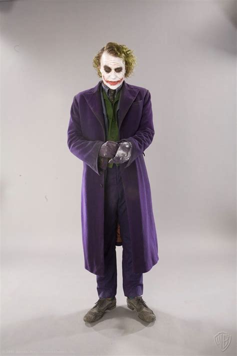 Heath Ledgers Joker Resurfaces In Dark Knight Photo Gallery Joker