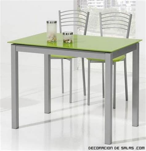 Mesa de cocina estrecha andria en cristal o porcelancio. Mesas de cocina en color