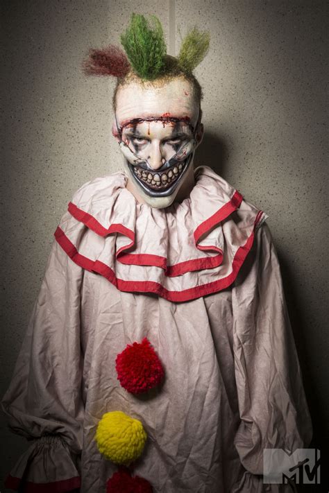 american horror story freakshow twisty the clown halloween print antiquitäten and kunst co kunst