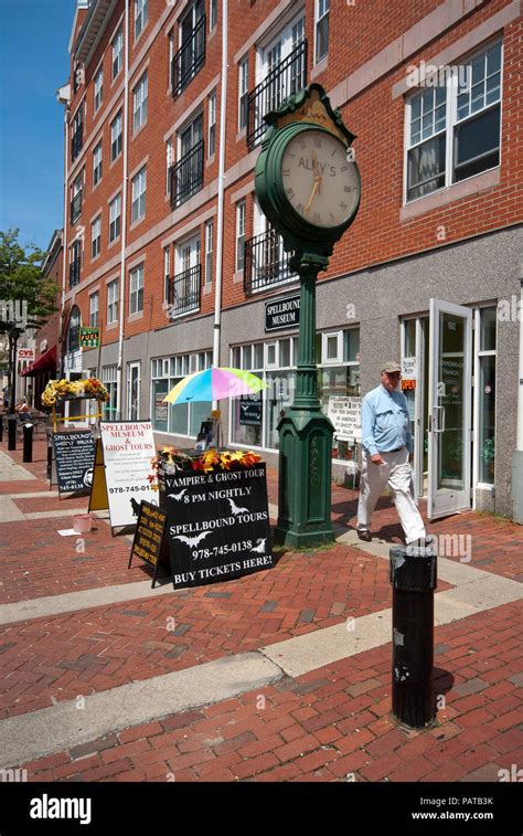 Essex Street In Salem Essex County Massachusetts Usa Stock Photo Alamy